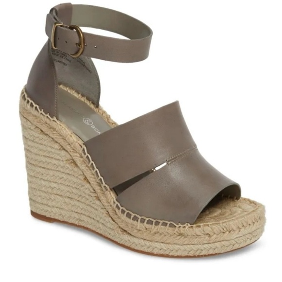 Treasure & Bond Shoes - Treasure & Bond Leather Platforms Gray 8.5